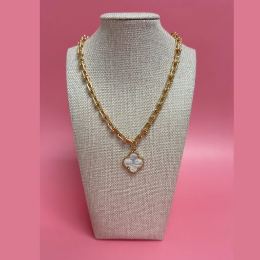 Ana Gold Necklace